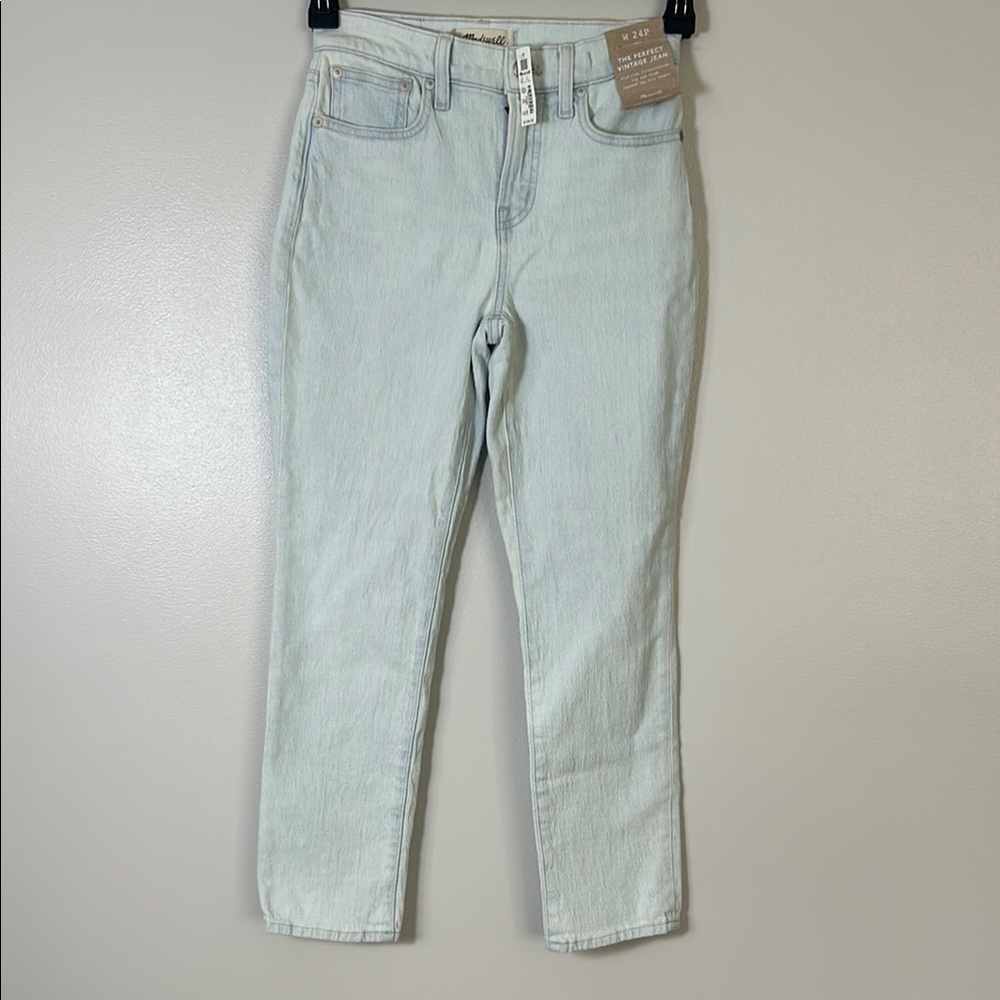 Madewell Women's The Perfect Vintage Jean Size 24P
